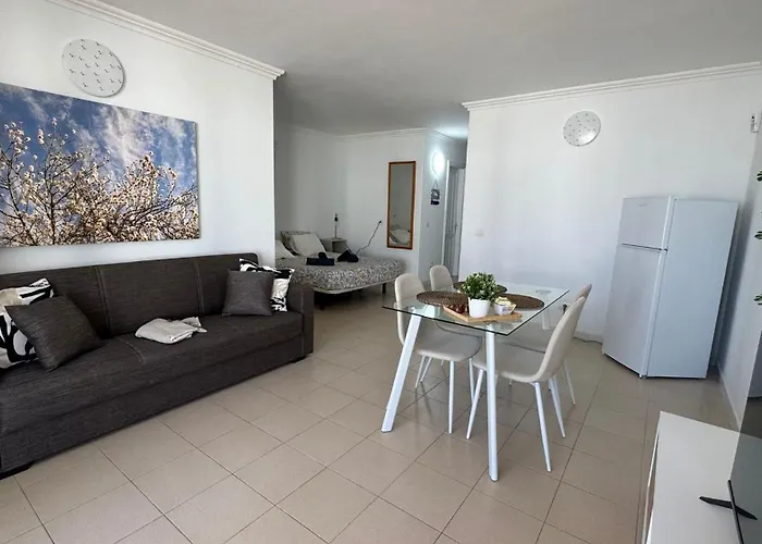 Estudios Horizon Golf - Golf Del Sur, Tenerife Aparthotel 3*